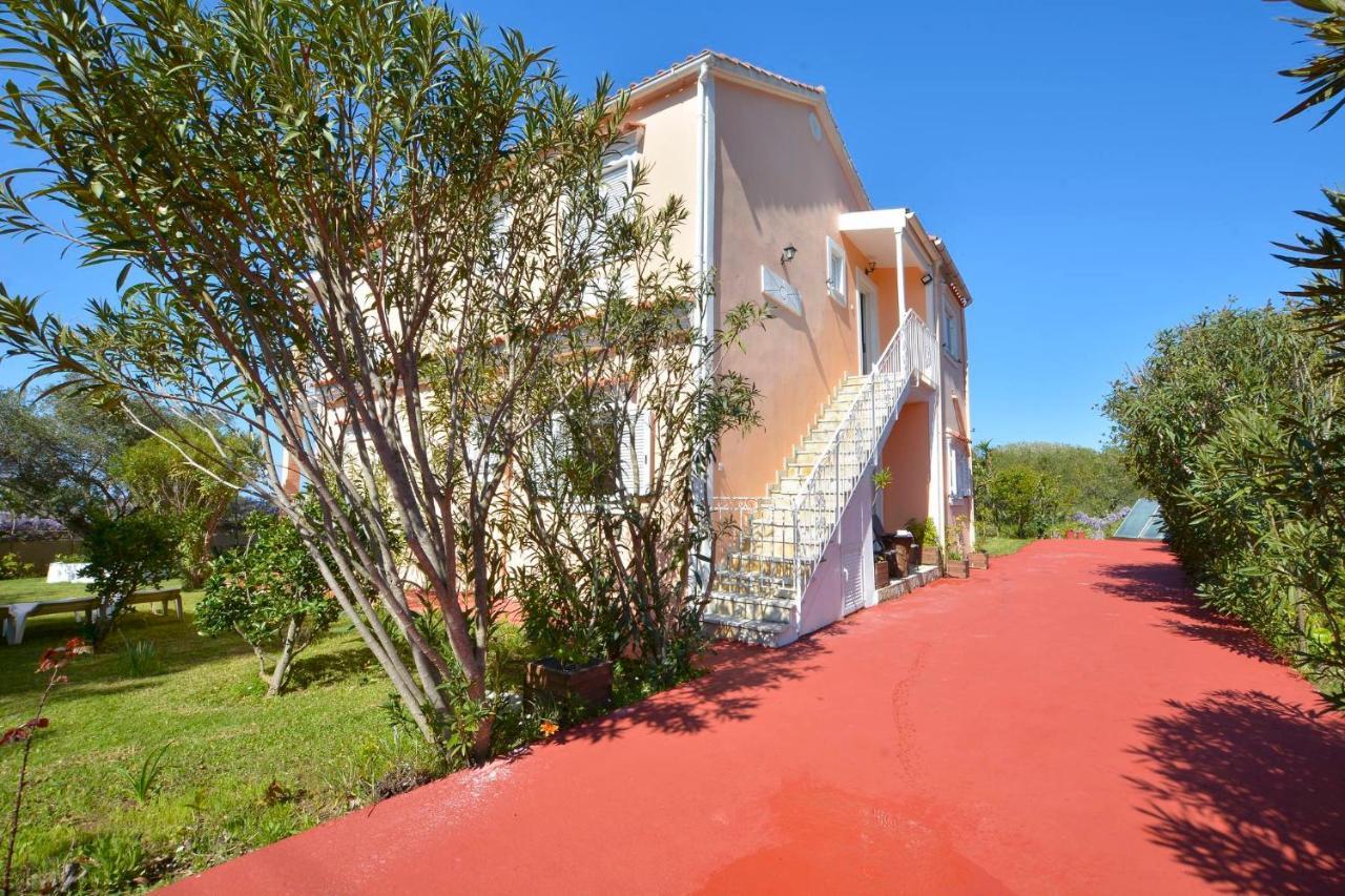 Giokos Apartment Agios Matthaios  ภายนอก รูปภาพ